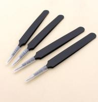 Tweezers for mounting diamonds