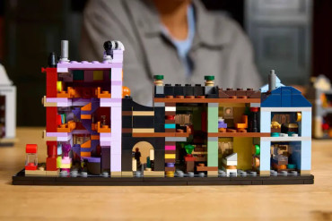 76444 LEGO Harry Potter Skersinio skersgatvio burtininkų parduotuvės