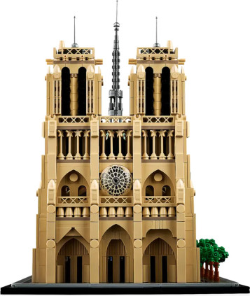 21061 LEGO Notre-Dame de Paris
