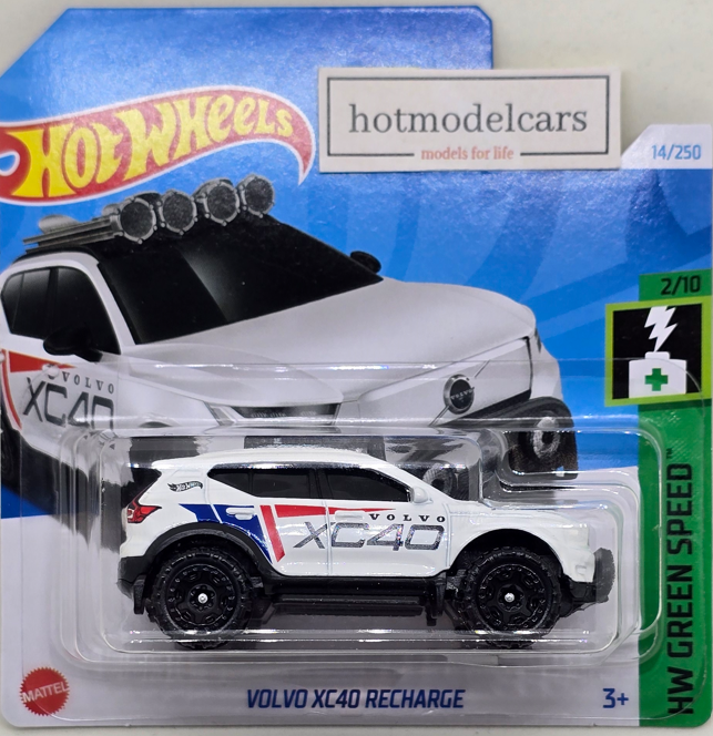 2024 - 014 - HTC81 Hot Wheels VOLVO XC40 RECHARGE