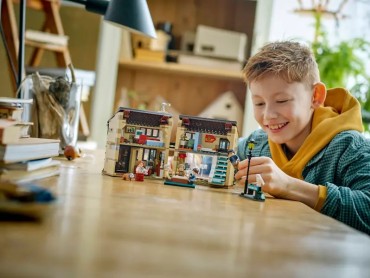 76451 LEGO Harry Potter Privet Drive: tädi Margeʼi külaskäik