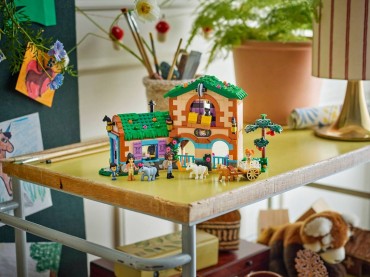 42654 LEGO Friends Poni rantšo ja tall