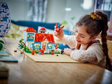 43268 LEGO Disney Classic Lilo ja Stitchi rannamaja