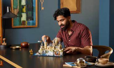 76419 LEGO Cūkkārpas pils un tās apkārtne